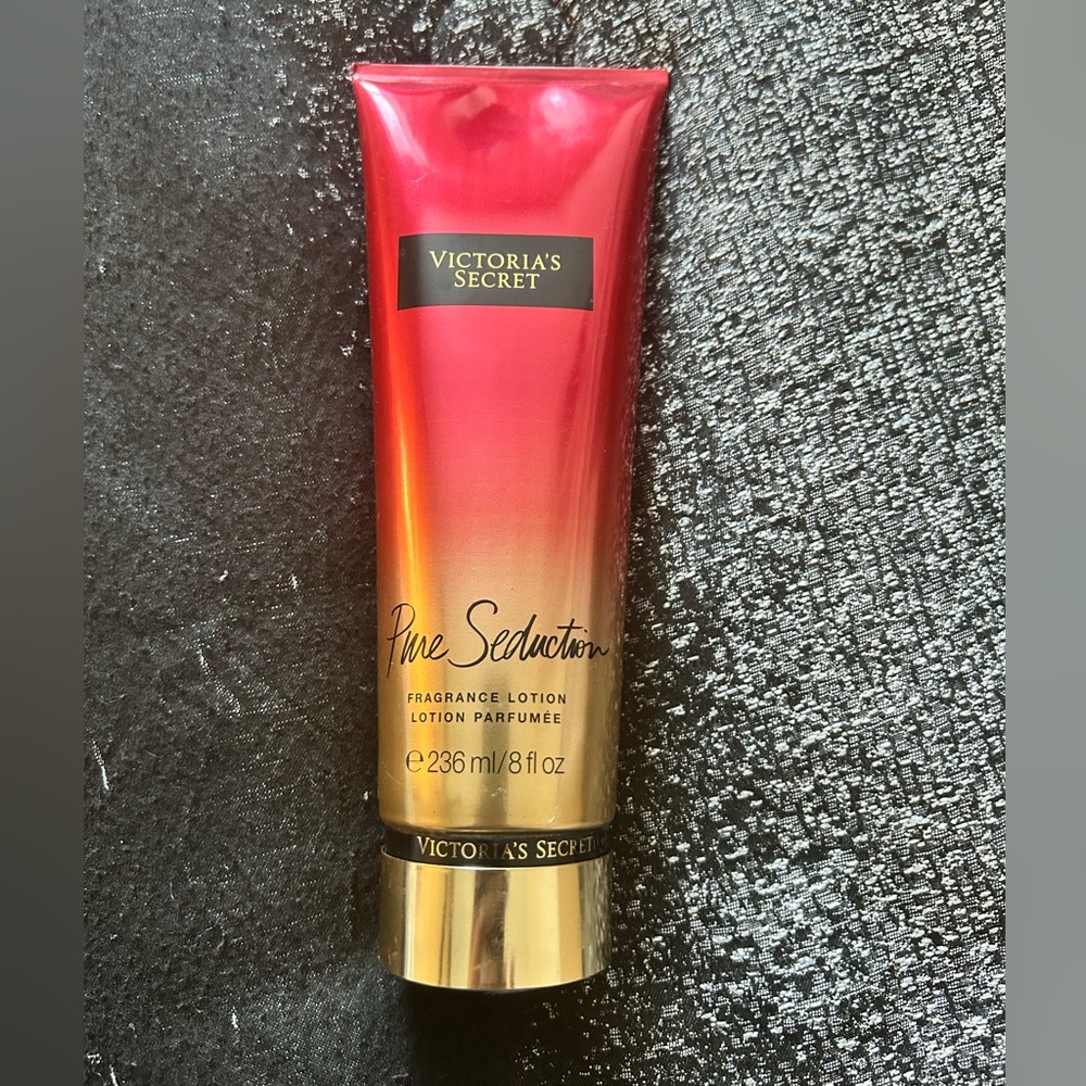New Victoria’s Secret Pure Seduction